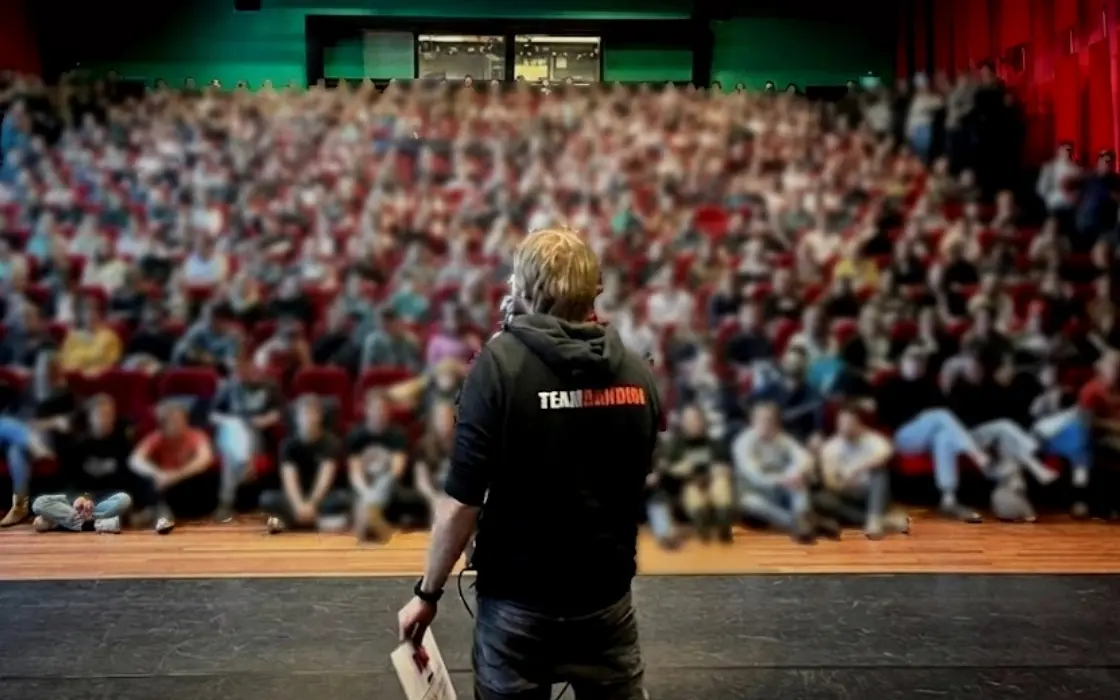 Kennismaking en instrumentkeuze bij Rockster voor een Dag
